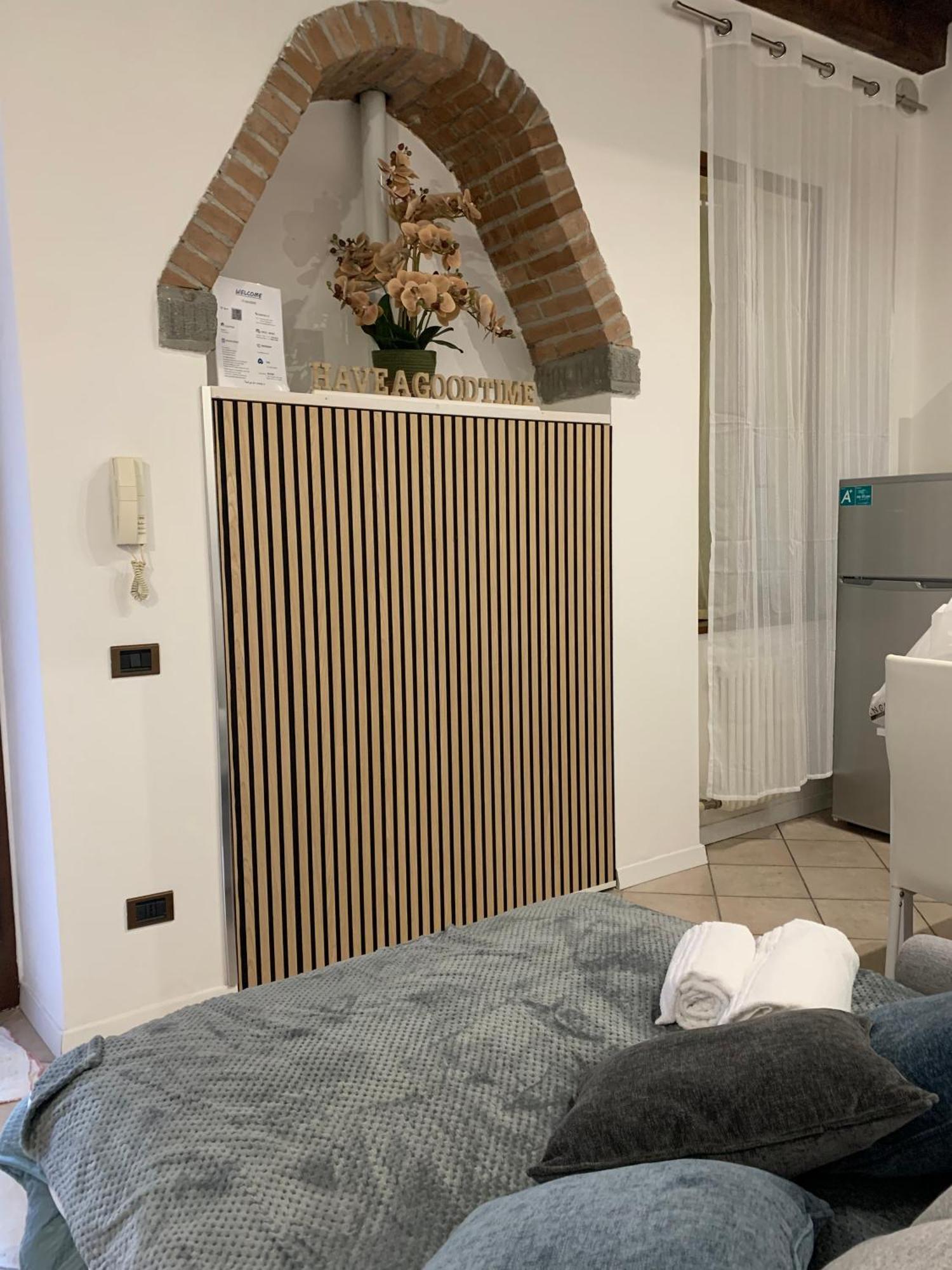 Houseberg Torretta Apartment Bergamo Bagian luar foto