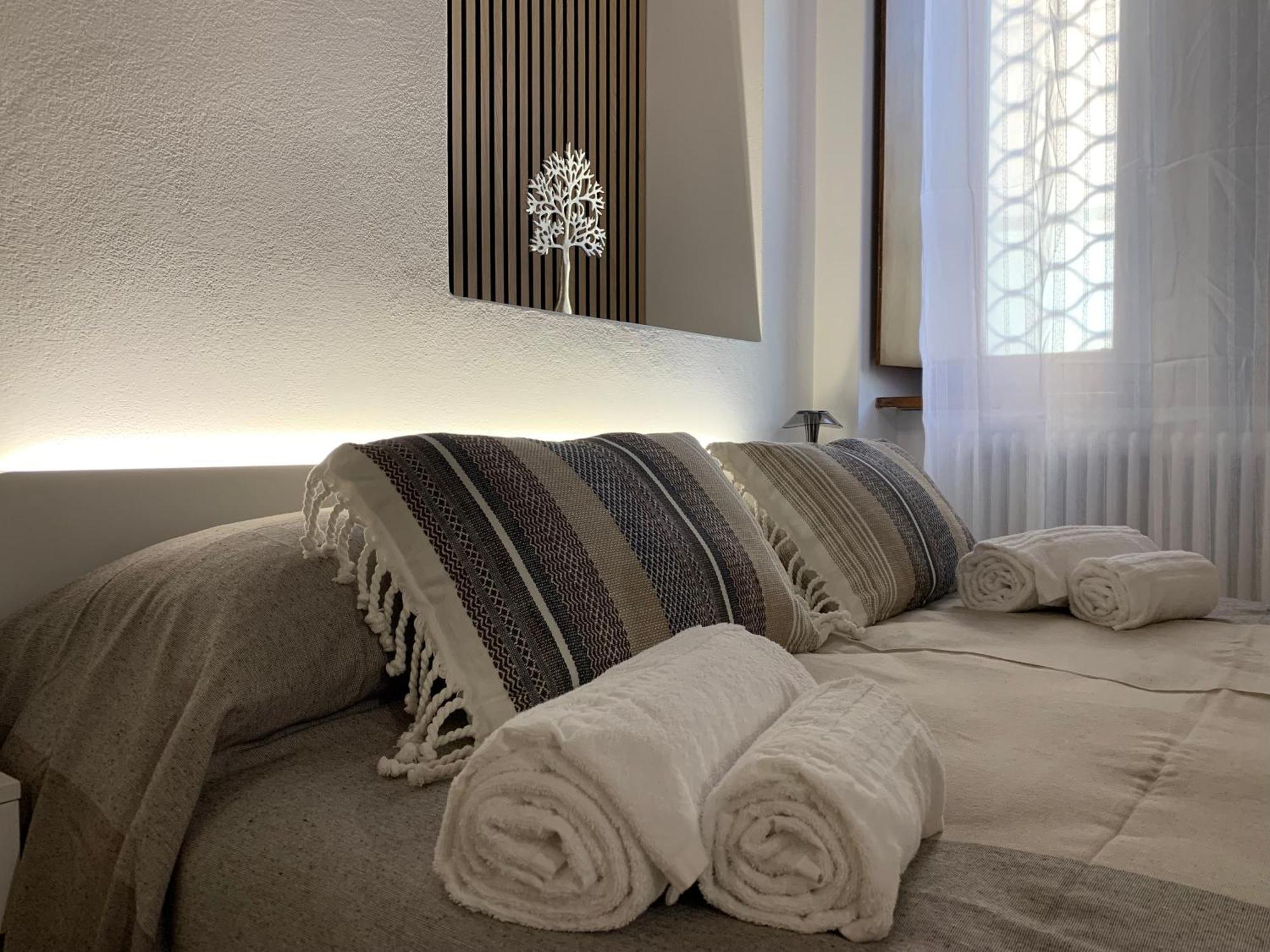 Houseberg Torretta Apartment Bergamo Bagian luar foto